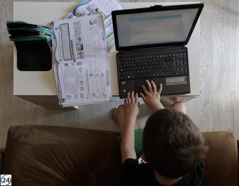 El Ministerio de Educación permitirá exenciones en el Máster de Formación Pedagógica para agilizar la contratación de profesionales de Informática