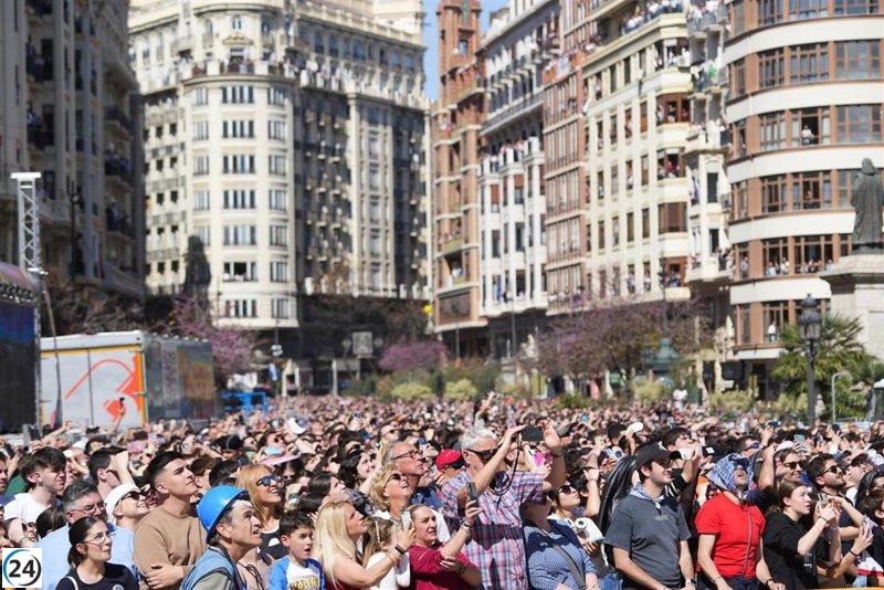 Autoridades en València sancionan a nueve personas por ruido excesivo y a siete por consumo de drogas en un día.