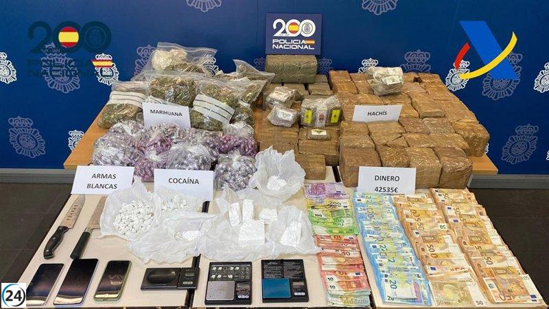 Desmantelan red de narcotráfico en Alicante que recibía droga en narco-lanchas.
