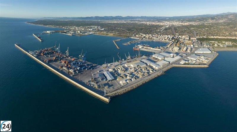 Gecen acusa a la Fiscalía de vertidos de aguas negras en el Puerto de Castelló.