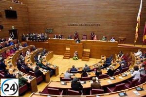 La presidenta de Les Corts insta a proteger la identidad y tierra española en el 25 d'Abril.