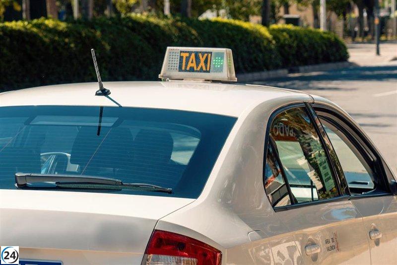 Taxi atropella a mujer en València, bajo investigación.