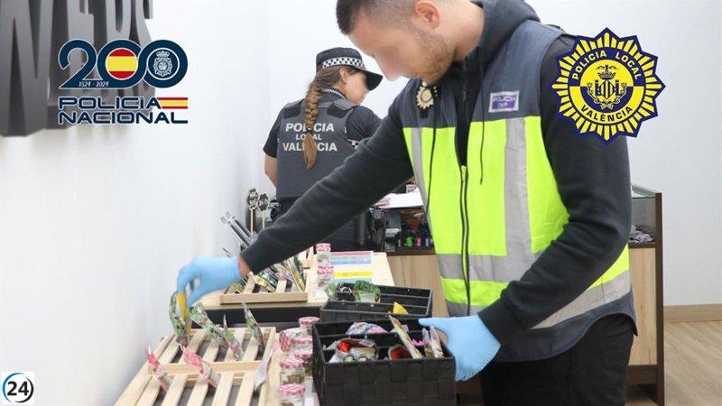 Detenido en València propietario de tienda de cannabis por tráfico de drogas