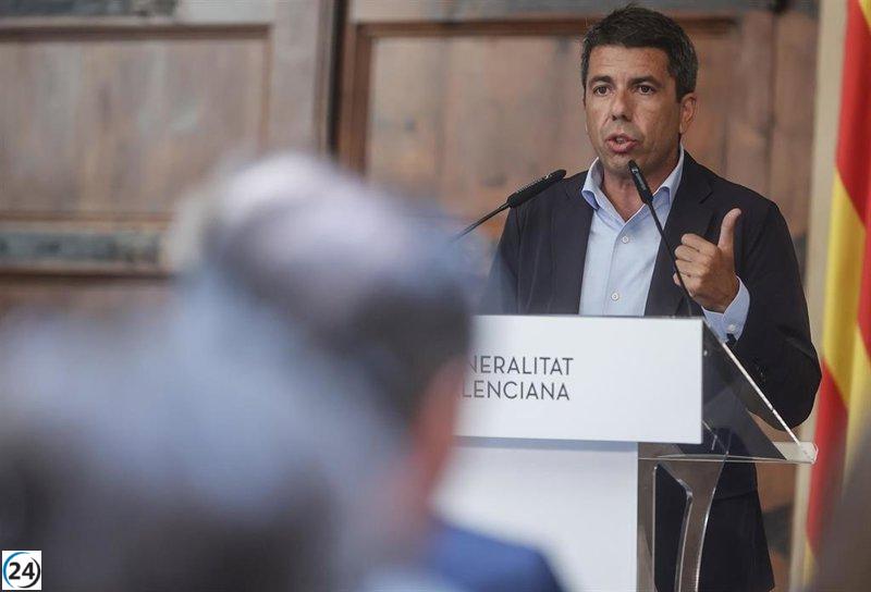 Mazón denuncia a Sánchez por ataque a la libertad de prensa encubierto bajo apariencia democrática.