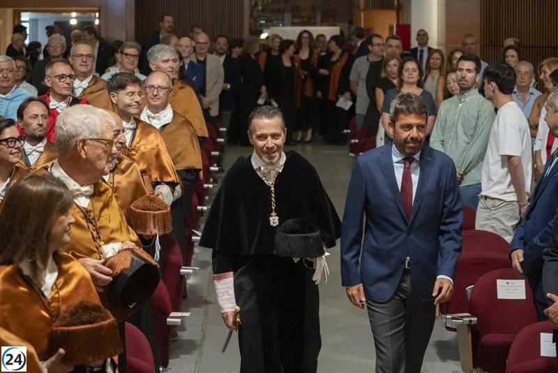 Mazón confía en lograr un acuerdo de financiación universitaria duradero antes de 2030.