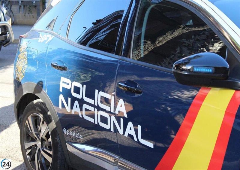Hombre detenido por apuñalar a su compañero de piso en el cuello.