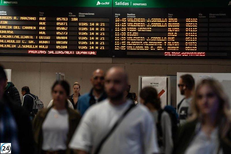 Puente provoca críticas de PP, Compromís y Vox por caos en el tren; PSPV minimiza situación.