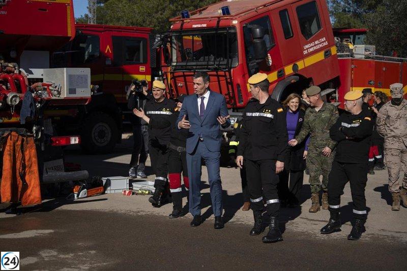 Sánchez reconoce el esfuerzo de más de 25,000 soldados en la recuperación tras la dana.