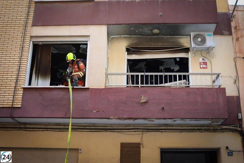 Trágico incendio en Torrent cobra la vida de una anciana.
