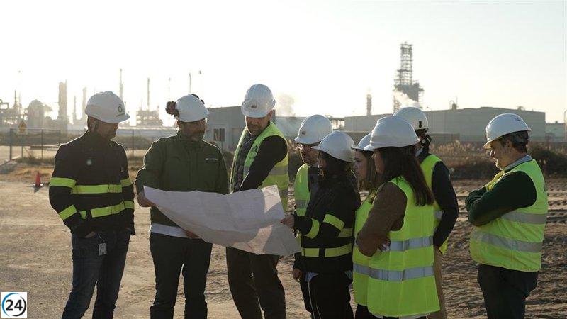 Inicio de obra para la mayor planta de hidrógeno verde en España, impulsada por bp e Iberdrola.