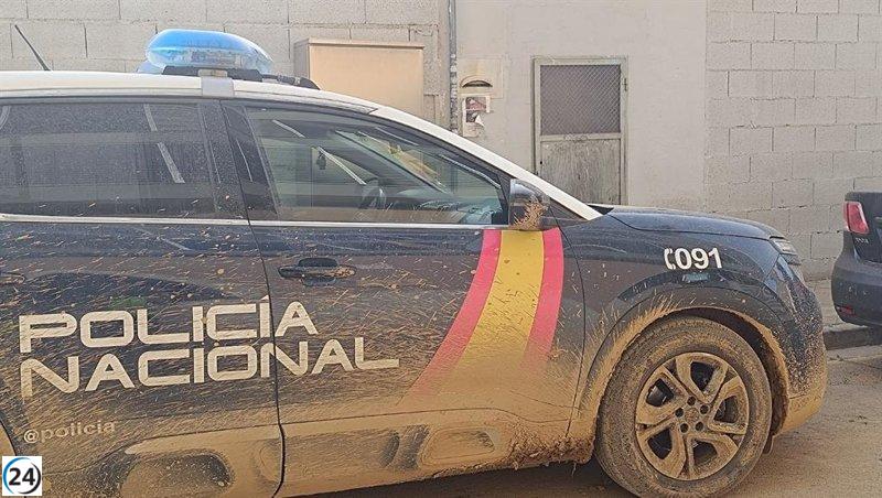 Capturan a estafador que defraudó más de 32.000 euros a damnificados por la dana en la reconstrucción de sus hogares.