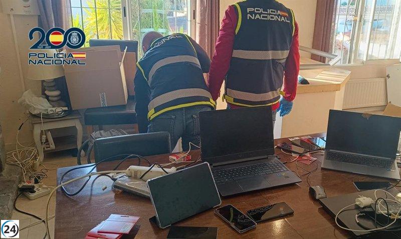 Desmantelan en Alicante un call center fraudulento; 73 arrestados por extorsionar a 2.000 víctimas.