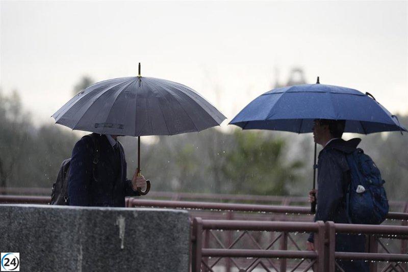Alerta naranja de Aemet por lluvias en la costa alicantina.