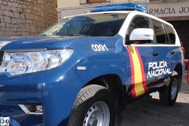 Arrestan a un individuo por intentar comprar cupones de la ONCE con billetes falsos de 50 euros.