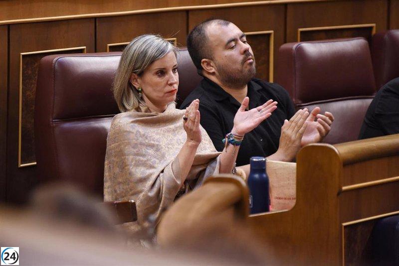 Sumar e IU buscan un pacto que mantenga la unidad con Compromís en el Congreso.