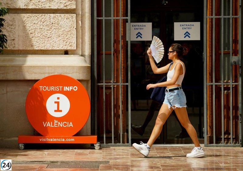 Alerta amarilla en la Comunitat Valenciana: tormentas en el interior y calor de hasta 38º este sábado.
