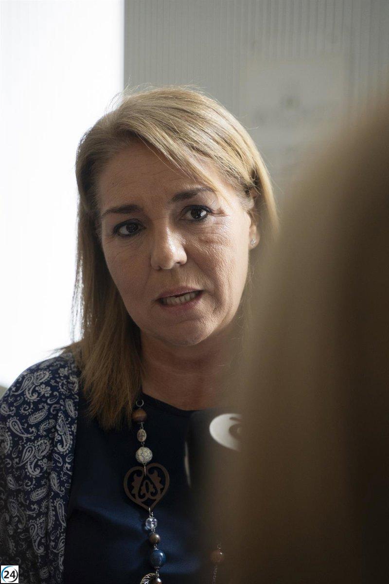 Camarero considera difícil implementar el Plan Endavant por la crisis del Gobierno central.