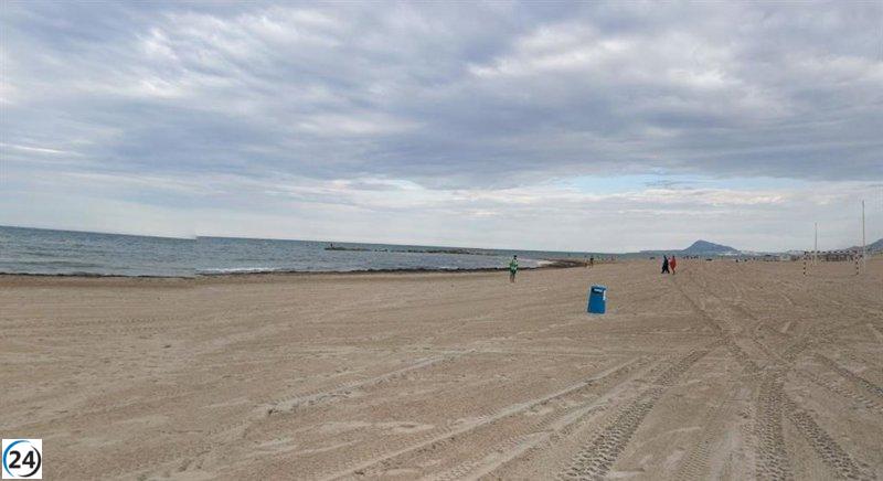 Interdicción de servicios sanitarios en cuatro playas de Oliva debido a contaminación fecal.