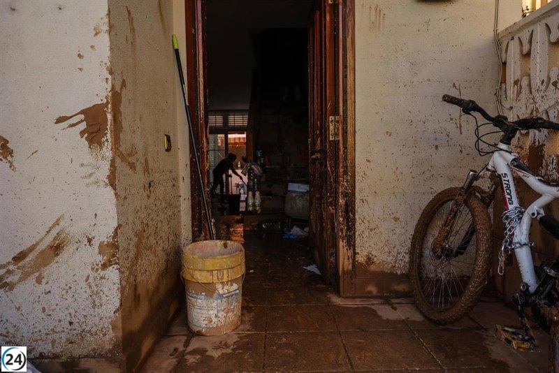 Servicios Sociales reporta el fallecimiento de 37 usuarios de teleasistencia durante la dana.