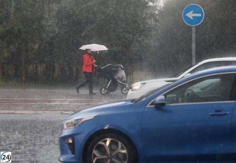 La tormenta Alice acumula 44 litros de agua en València, activando a los bomberos en Catarroja y Alcàsser.