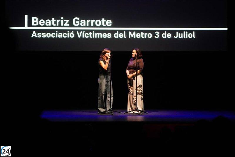 Víctimas del Metro expresan su solidaridad con los afectados por la dana en un momento de sufrimiento.