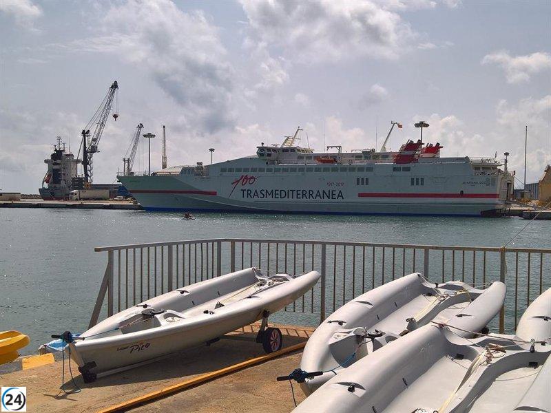 Fallece mujer al volcar vehículo en el Puerto de Gandia.