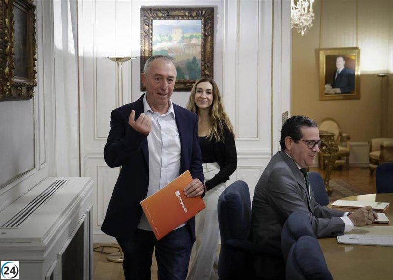 Compromís exige que la elección del nuevo 'president' sea decidida por los votantes, no por Feijóo y Abascal en Madrid.