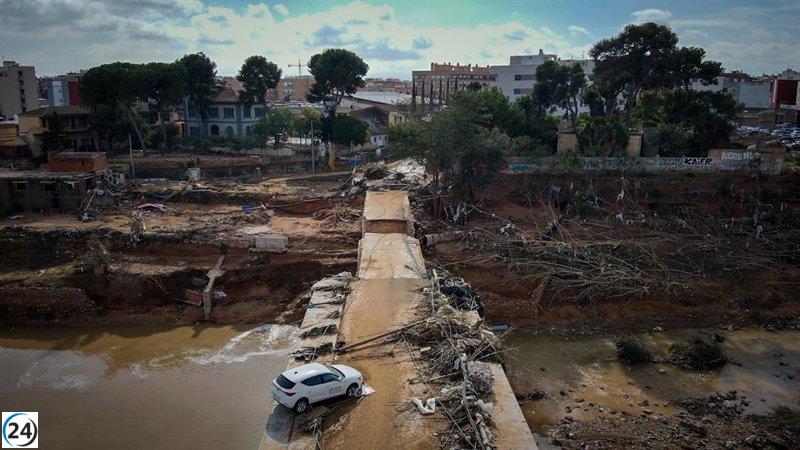 Fallece empleado de 56 años durante labores de limpieza en Casinos por la dana.