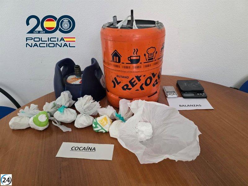 Desarticulan en Alicante un narcopunto y confiscan más de 700 gramos de cocaína.