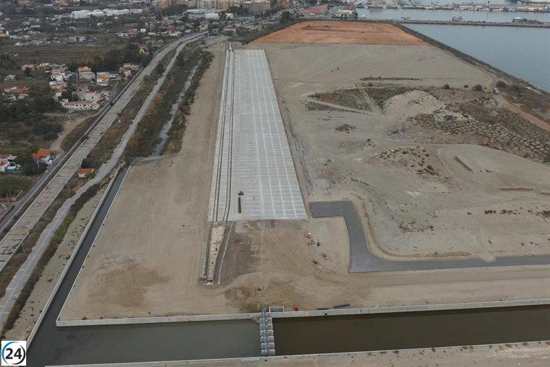 PortCastelló invierte casi 3,6 millones en la construcción de un vial para su nueva dársena sur.