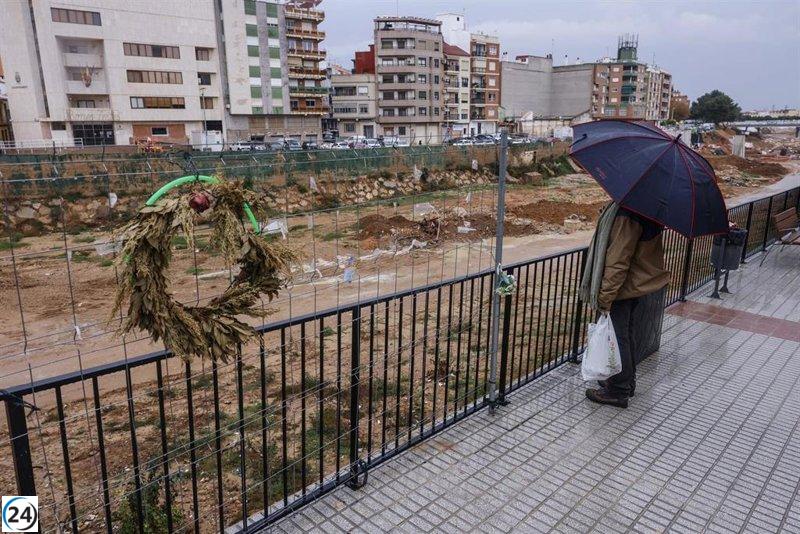 Alerta roja por lluvias en Valencia permanece hasta el lunes a las 06:00, luego se reducirá a naranja.