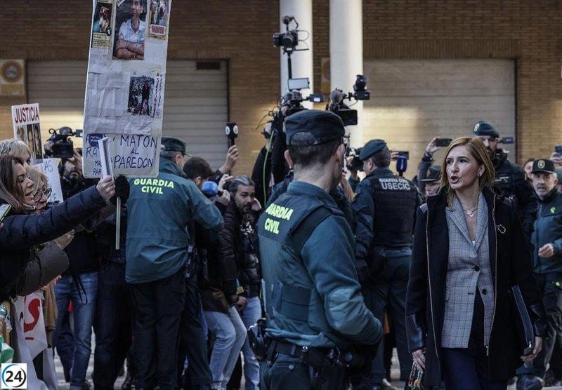 Pradas y Cuenca se presentan en el juzgado de Catarroja entre gritos de 