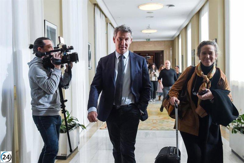 La jueza descarta la pericia digital solicitada contra Feijóo.