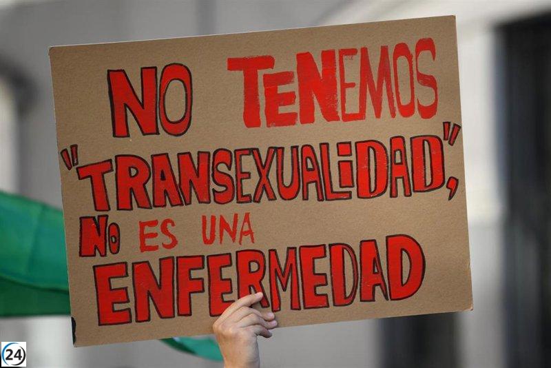 El TSJCV pide a la Generalitat revisar la posible sanción por el entierro de una mujer trans con nombre masculino.