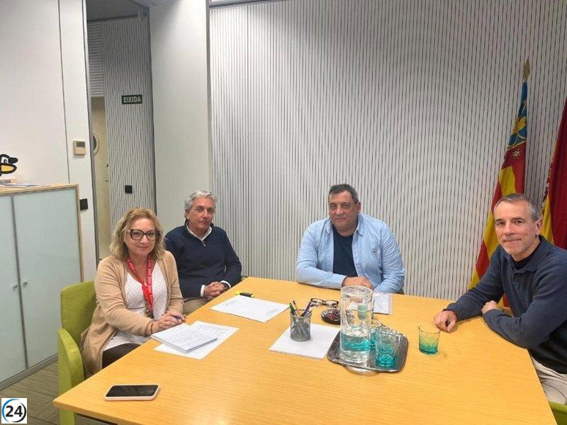 El comisionado de la Generalitat inicia diálogos con las víctimas de la dana.