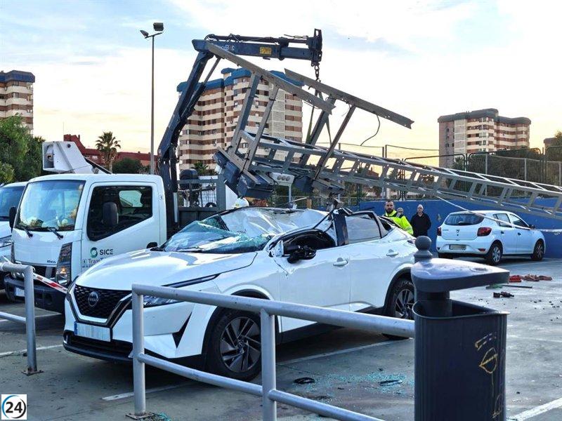Temporal de viento causa lesiones en Altea y destrozos en toda la Comunitat.