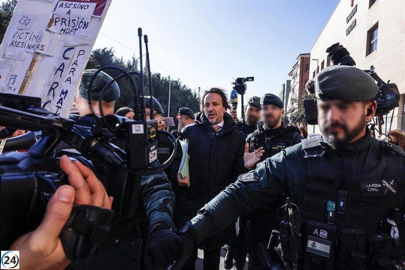 La jueza desestima indagar sobre el chat de WhatsApp del exjefe de gabinete de Mazón.