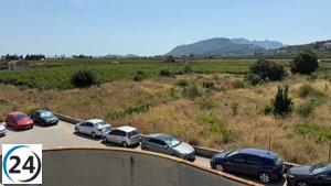 Sanidad avanza en la expansión del aparcamiento del Hospital La Ribera con la expropiación de terrenos en Alzira.