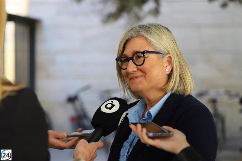 Sánchez promete alquiler asequible pero CS lo tacha de políticas de humo y mentiras.