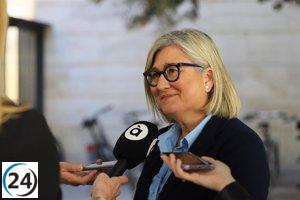 Sánchez promete alquiler asequible pero CS lo tacha de políticas de humo y mentiras.