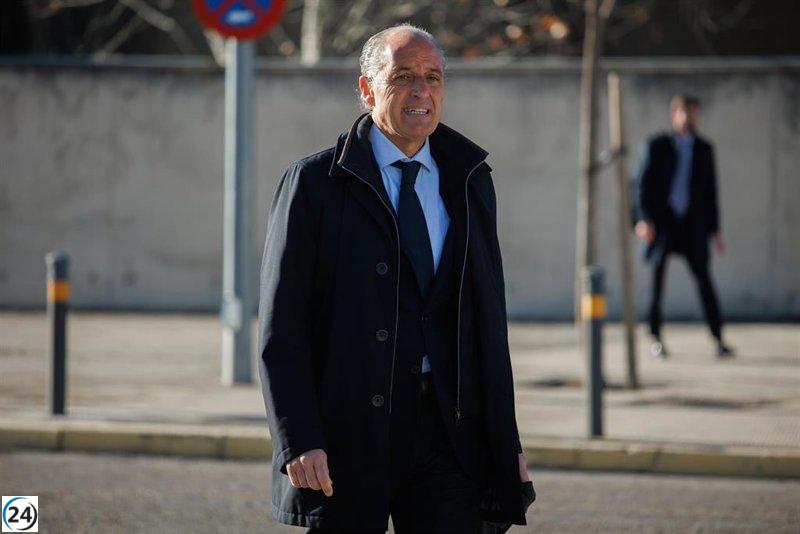 Funcionarios de justicia interrumpen el juicio de Gürtel a Camps en la AN.