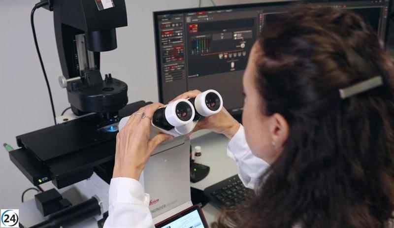 Patentan dispositivo para prevenir infecciones oculares con microscopios.