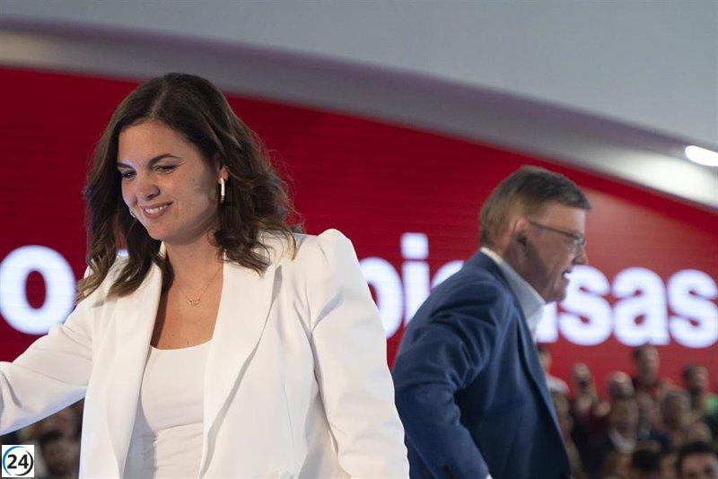 La Junta Electoral rechaza denuncias de PP y Vox contra Gómez por enviar cartas a vecinos.