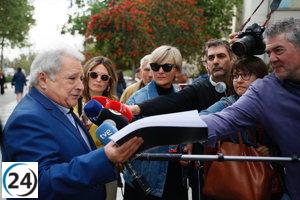 Rus insiste en su inocencia y califica todo como una pantomima.