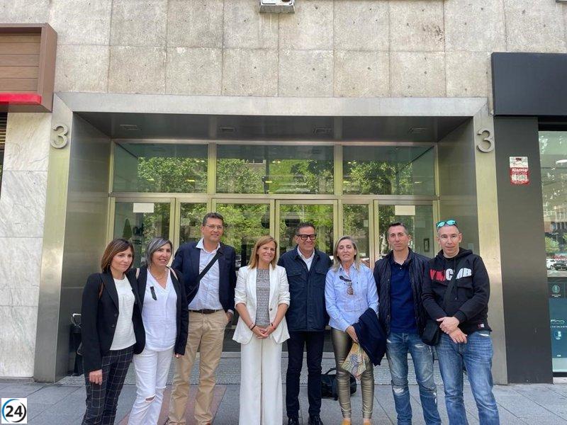 Alfafar y Sedaví se comprometen a eliminar el paso a nivel y negociar el soterramiento con Adif.