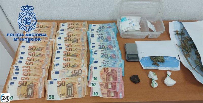 Tres detenidos por venta de droga en dos viviendas de Russafa y Exposición.