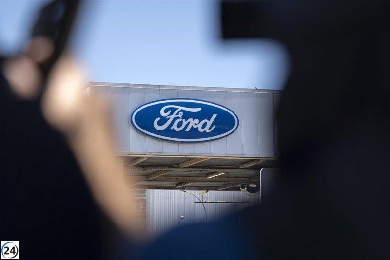 UGT presiona a Ford para invertir en electrificación en Almussafes tras cese de producción de la Transit.