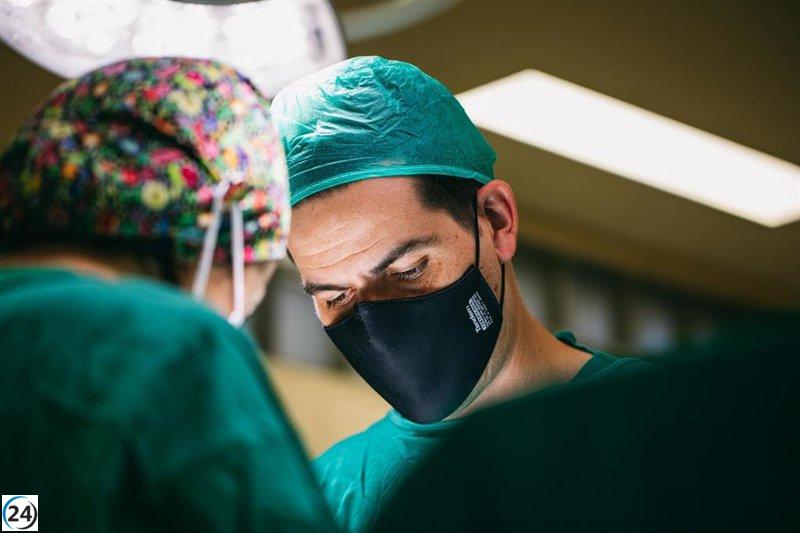 Prótesis de pene soluciona disfunción eréctil en el 90% de casos, según experto.