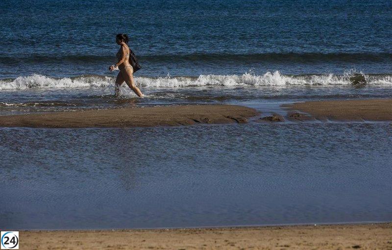 El miércoles de riesgo extremo de incendios eleva las máximas en la costa