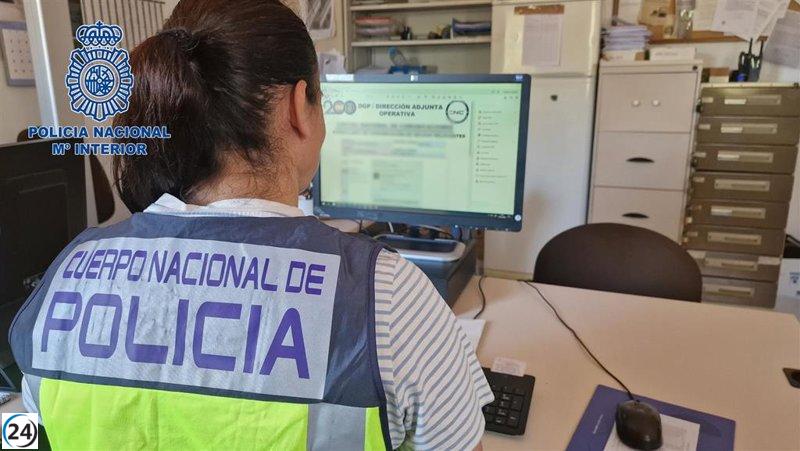 Arrestados cinco individuos por narcotráfico tras revelar uno de ellos su coacción para vender cocaína.